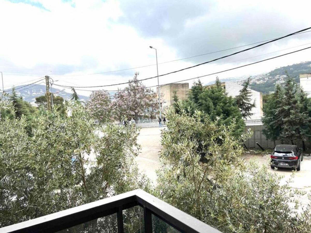 Apartamento Pleasant 1Br Apt With Green Views - Jamhour Rwaysat Saoufar Exterior foto